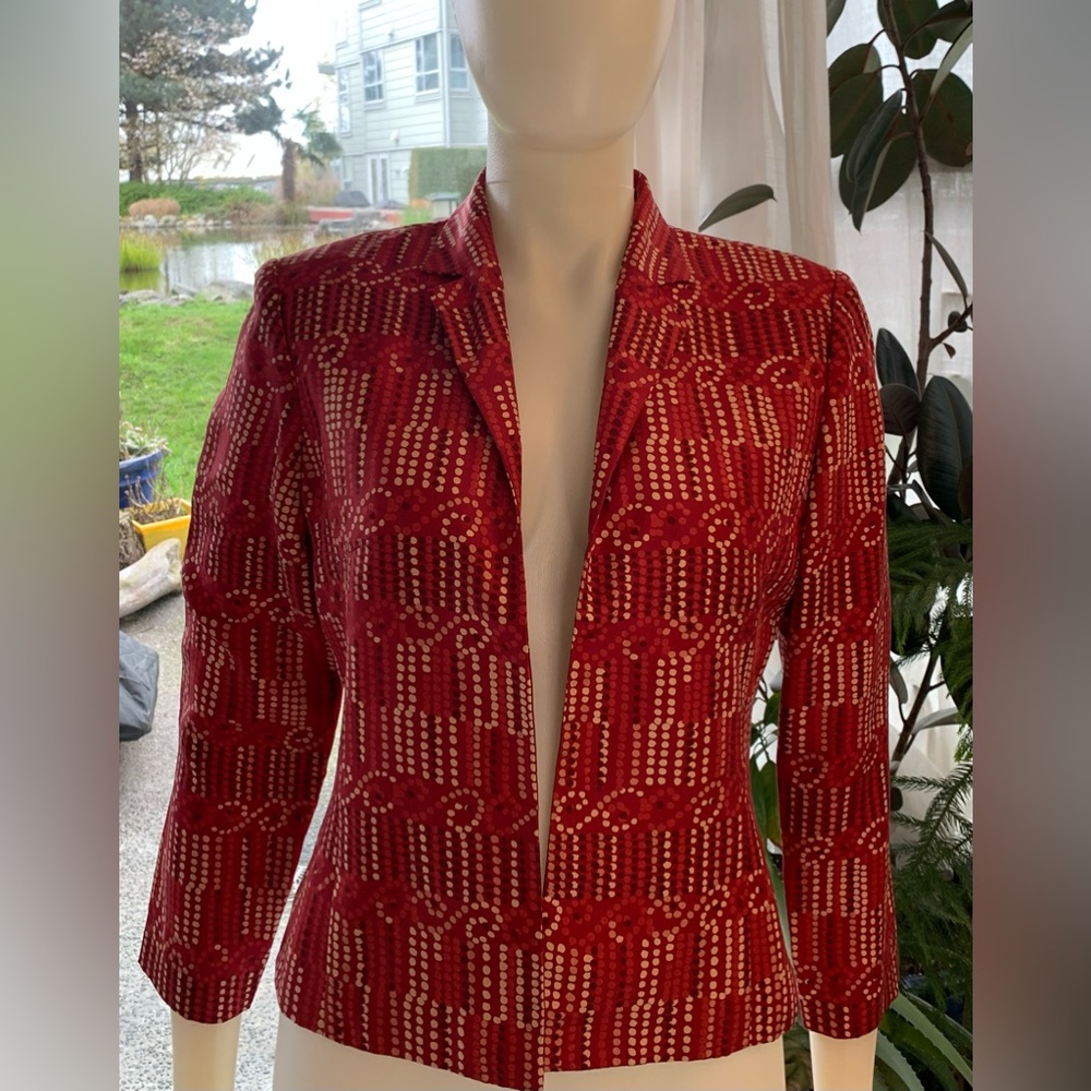 Papell Petites Red Silk Batik Style Print Open Front Blazer in size 8P